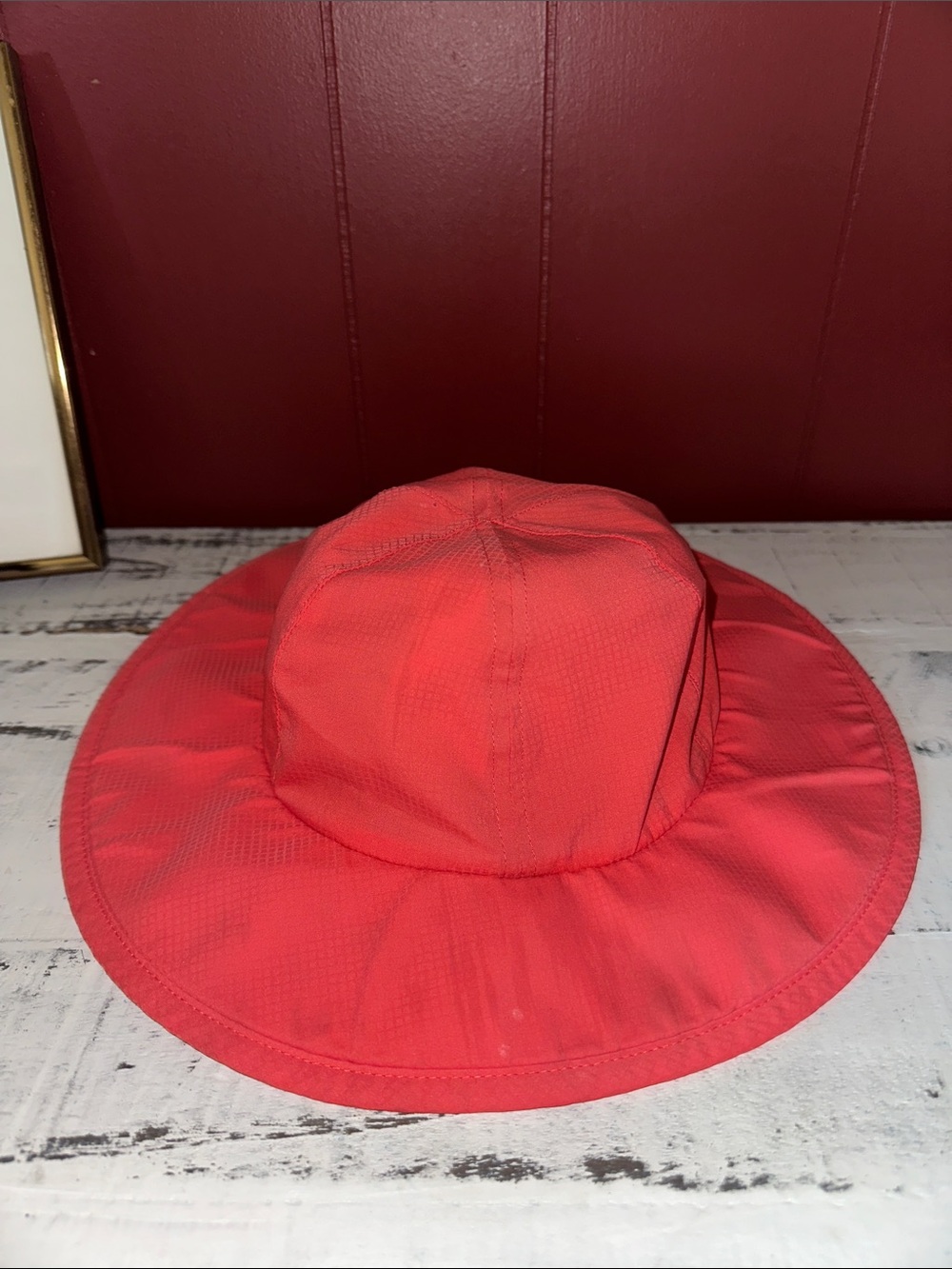 Columbia Booney Sun Hat in Coral